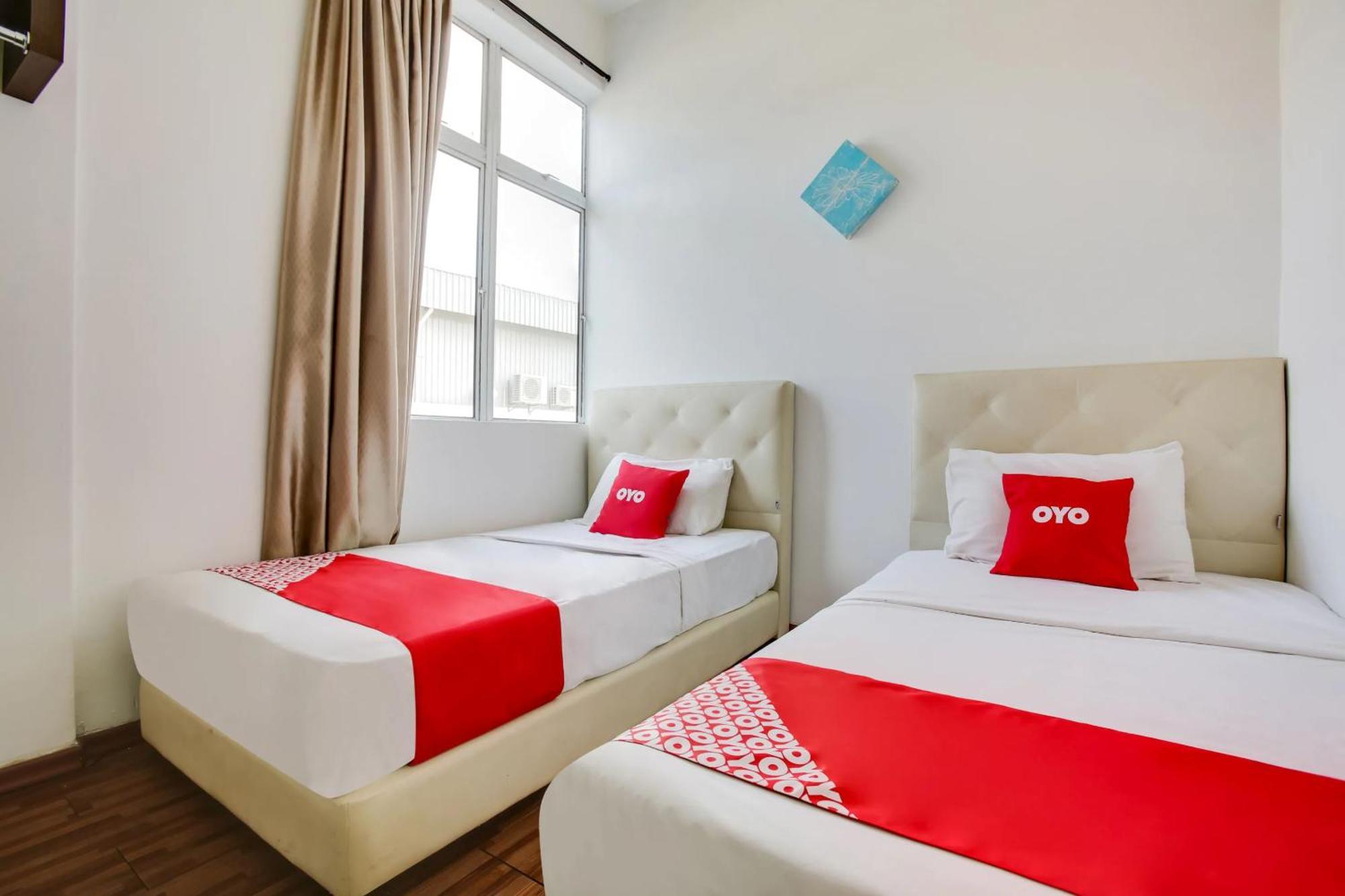 Отель Selesa View Bukit Gambir Экстерьер фото